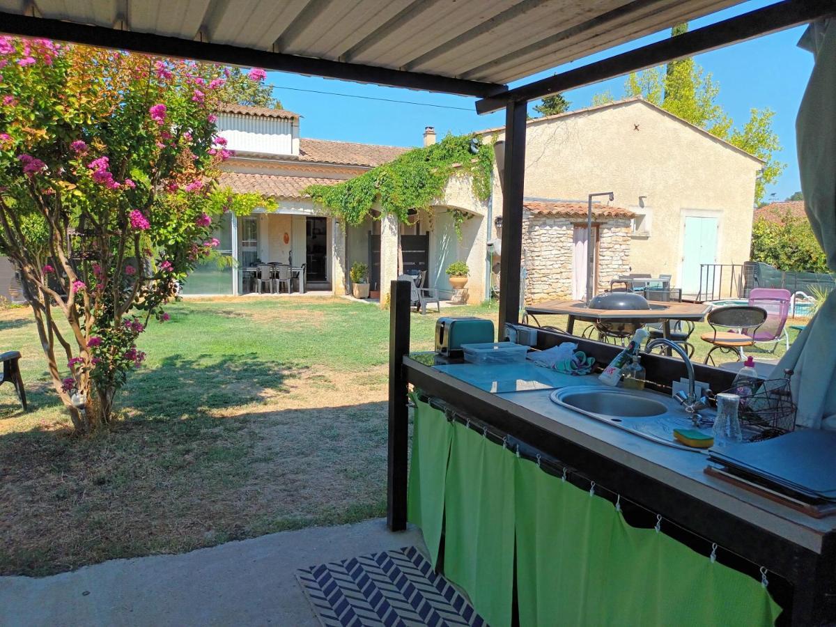 Chambres D'Hotes & Jacuzzi - A L'Ombre Des Amandiers Saint-Martin-dʼArdèche Zewnętrze zdjęcie